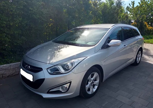 zachodniopomorskie Hyundai i40 cena 28700 przebieg: 164000, rok produkcji 2012 z Poręba